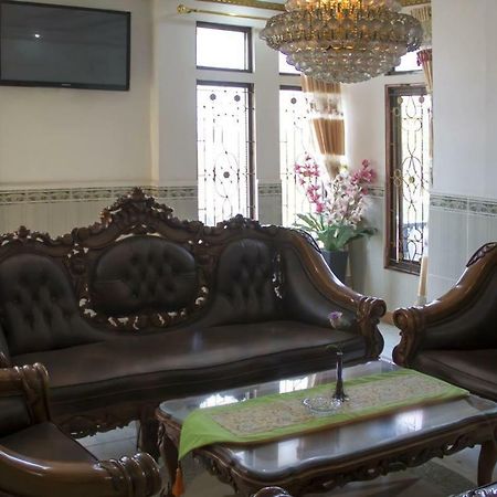 Hotel Wiwi Perkasa 2 Indramayu Экстерьер фото